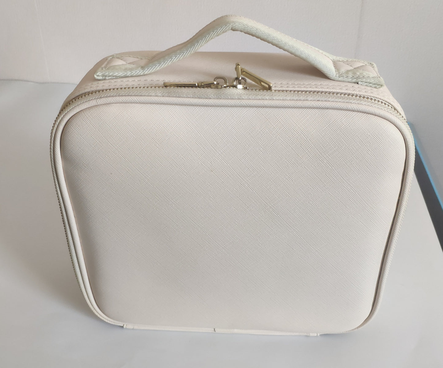 Makeup Large Capacity Cosmetic Case With LED Mirror